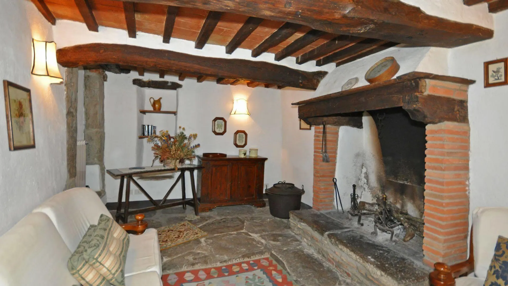 Borgo Del Castagno Guest House Cortona 0*,